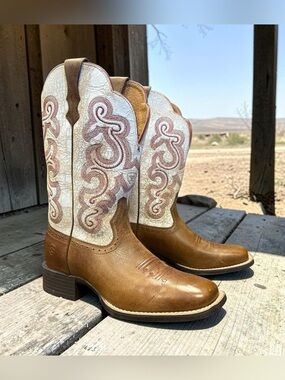 ARIAT WOMEN'S QUICKDRAW WESTERN BOOTS - SQUARE TOE 7.5C